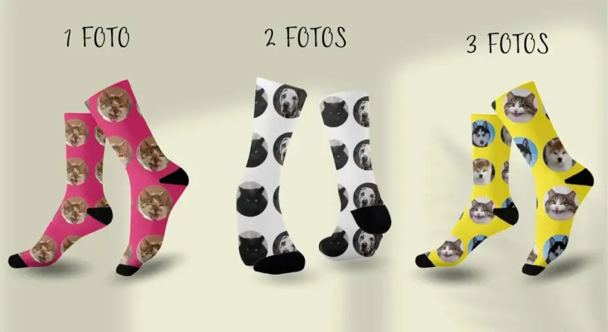 Calcetines serigrafiados con caras de gatos y perros en rosa, blanco y amarillo. ¡Perfectos para amantes de las mascotas!